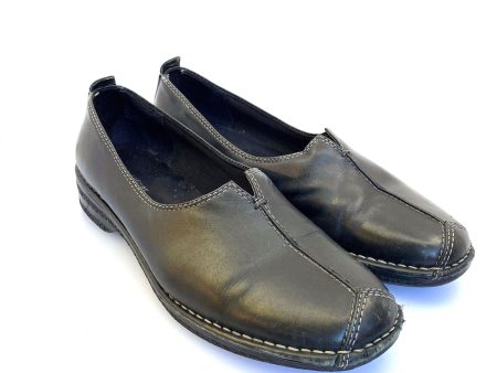 Comfortable Naturalizer Womens Leather Flats - Size 10W - Black - Very Good For Sale