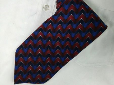 Dancing Bear Grateful Dead Mens Red & Blue Chevron Print 100% Silk Neck Tie 58” Fashion